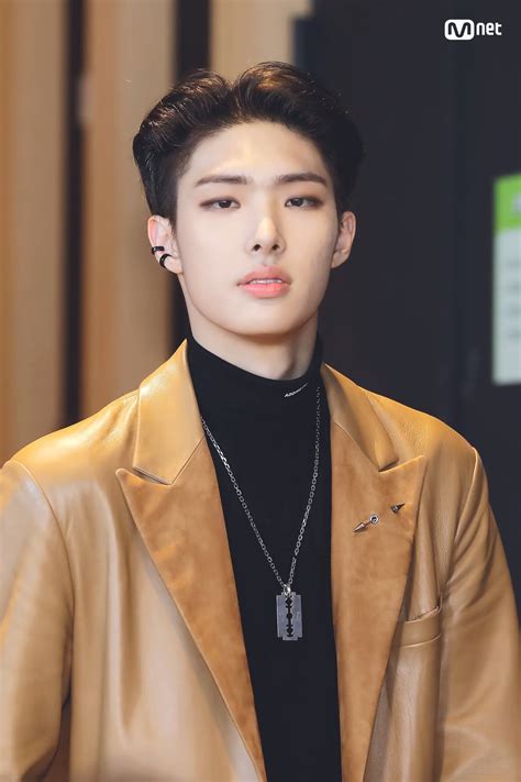 mingi ateez pics.